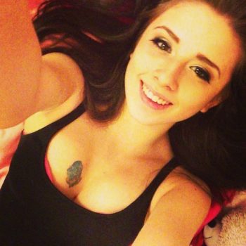Profil de Sfia, 28 ans, Pute à Glovertown