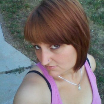 Profil de Flaura, 35 ans, Pute à La Baie