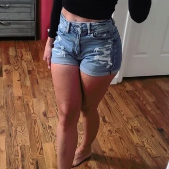 Profil de Racha, 24 ans, Pute à Port au Choix