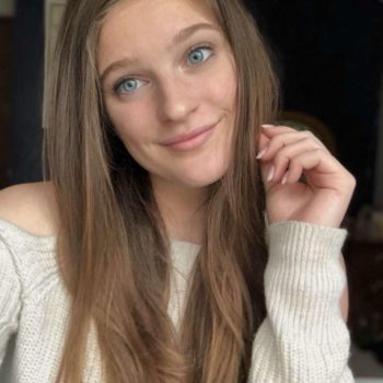 Profil de Djessica, 26 ans, Pute à Arvida