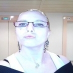 Profil de Yvelyse, 40 ans, Pute à Aurora