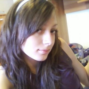 Profil de Carinne, 27 ans, Pute à Athens