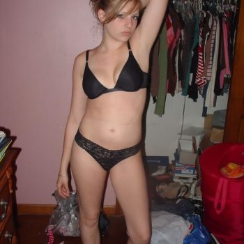 Profil de Zena, 31 ans, Pute à Red Rock