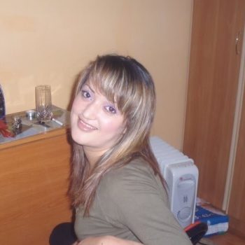 Profil de Bouchra, 29 ans, Pute à Rollet